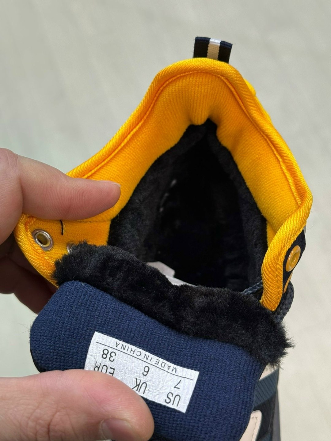 зимние кроссовки adidas niteball hi,зимние кроссовки adidas niteball,кроссовки adidas,зимние кроссовки adidas,кроссовки мужские adidas