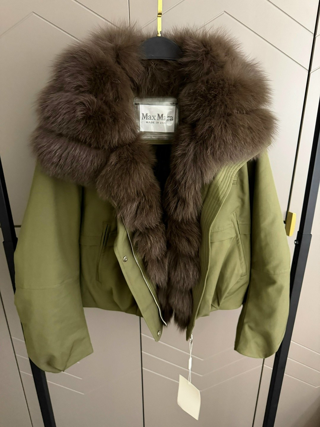 куртка с мехом,пуховики с мехом,куртка женская с мехом,парка с мехом,куртка женская с натуральным мехом