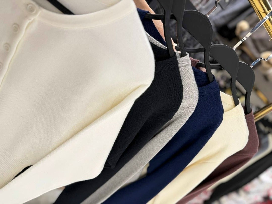 кардиган с пуговицами,вязаные кардиганы,кардиган с воротником,женский вязаный кардиган,короткий кардиган