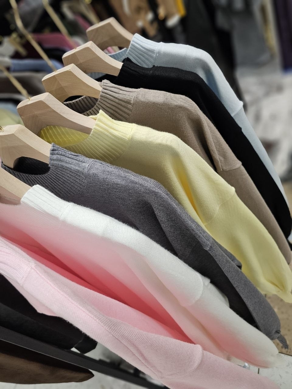 трикотажный свитер,женская кофта,свитеры модные,женский свитер,женский трикотажный свитер