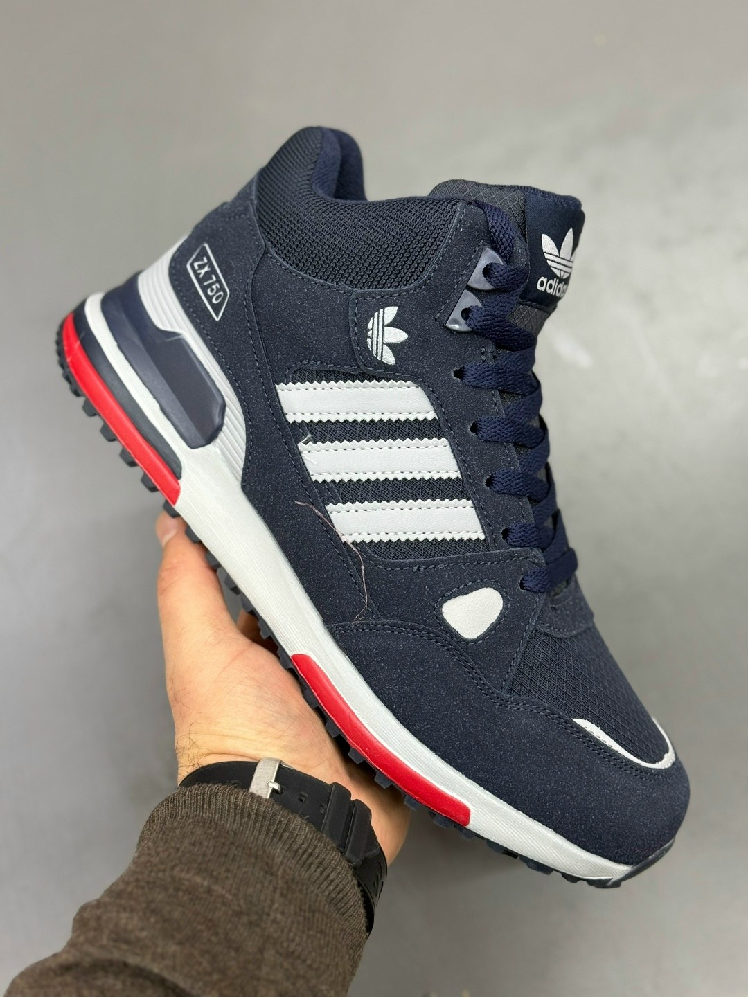 кроссовки adidas zx 750,кроссовки adidas,кроссовки адидас для бега,мужские кроссовки adidas,кроссовки адидас