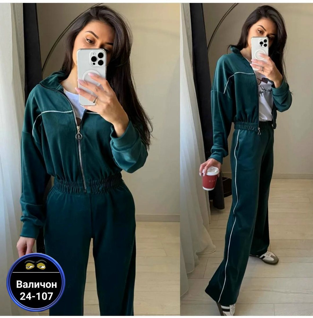 костюмы спортивные велюровые,спортивные костюмы женские,модные костюмы,костюм велюровый,велюровый спортивный костюм женски