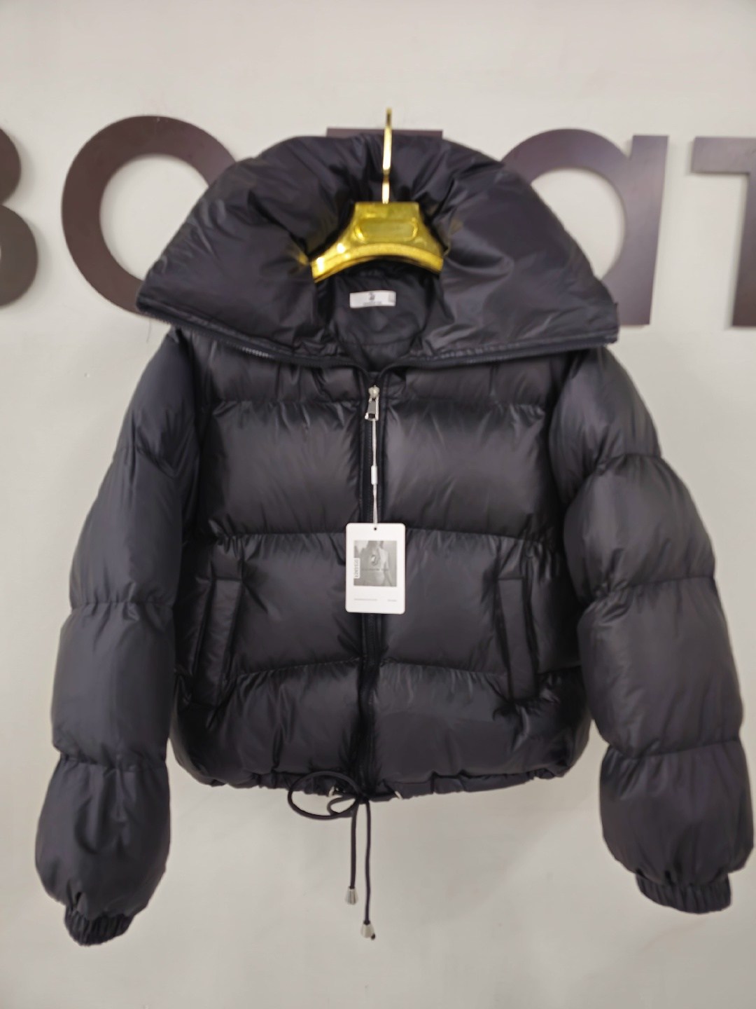 Женская одежда