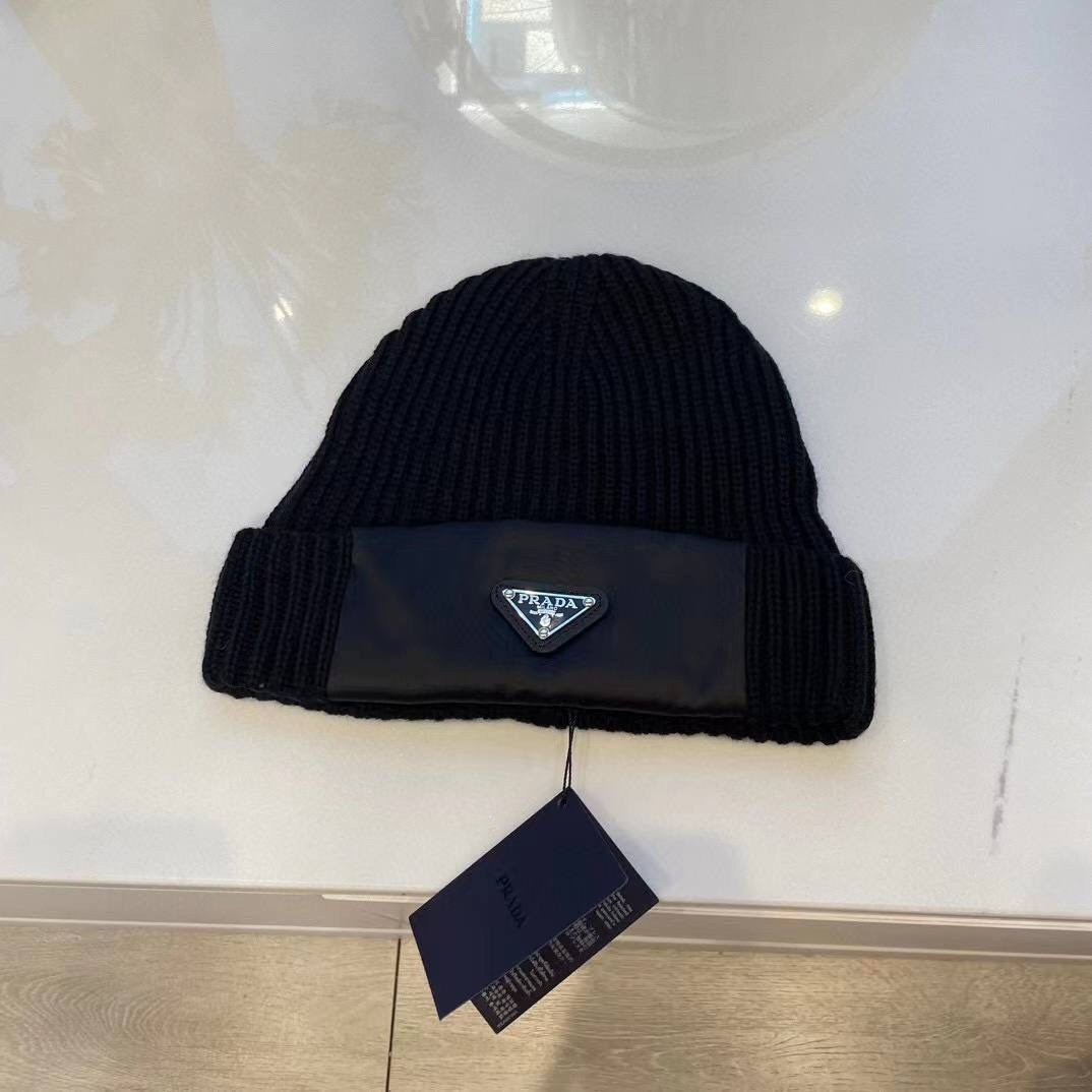 шапка prada,шапка прада,шапка от прада,шапка бини prada,шапка бини