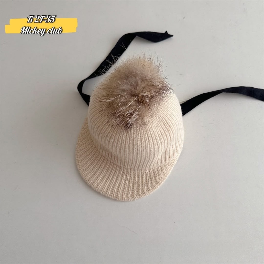 шапка с помпонами зимняя,детская зимняя шапка с помпонами,шапка с помпонами,шапка зимняя теплая вязаная,шапка с помпоном вязаная