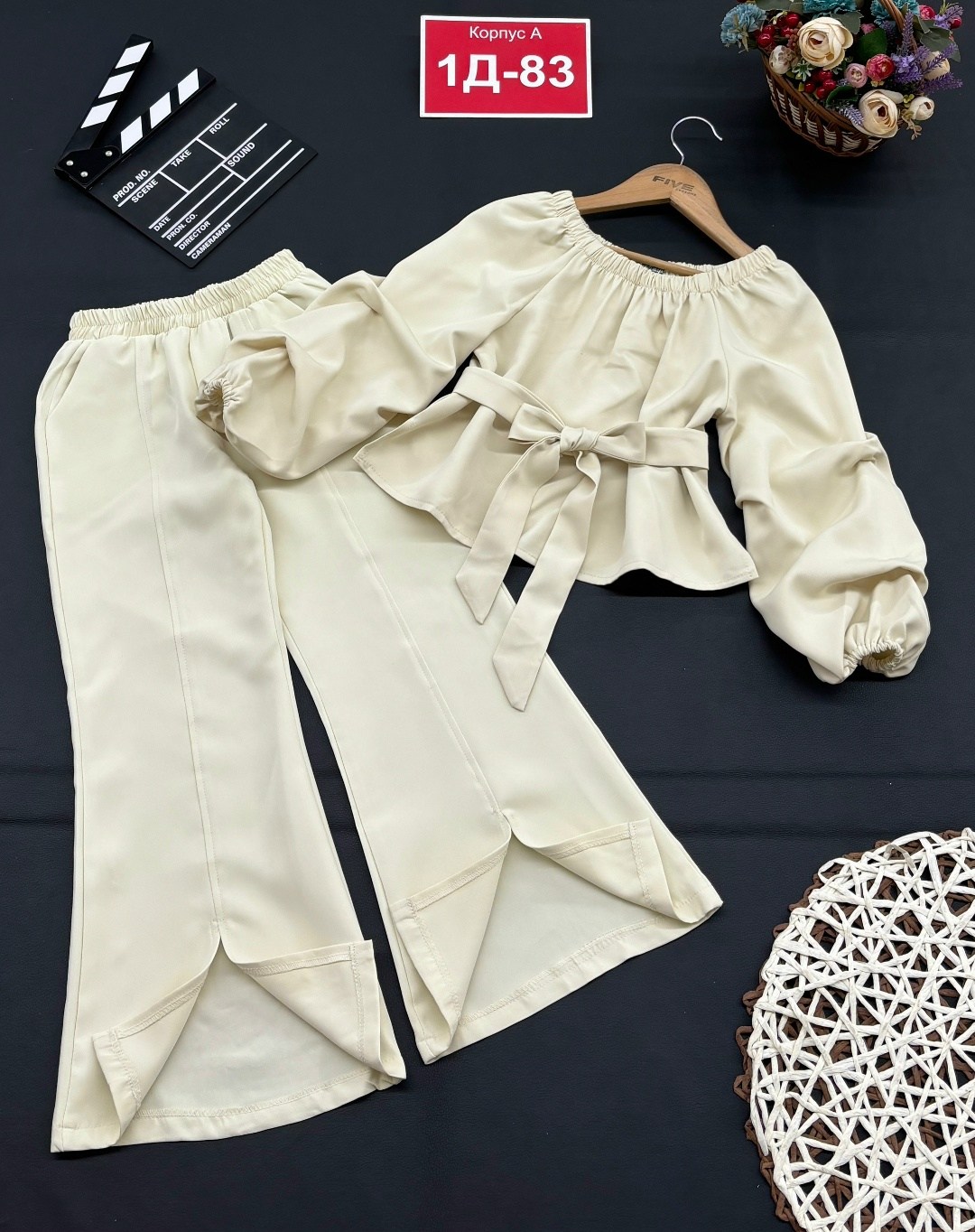 костюм для девочки нарядный брючный,костюм детский кофта и брюки,комплект костюм,брючный костюм для девочек,костюмы для девочек