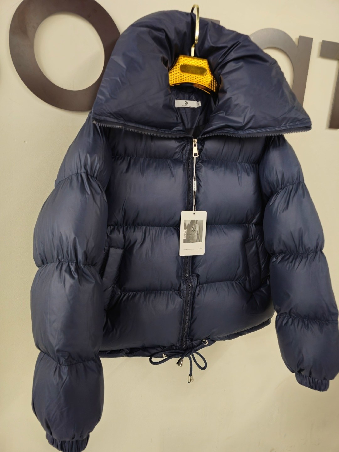 Женская одежда