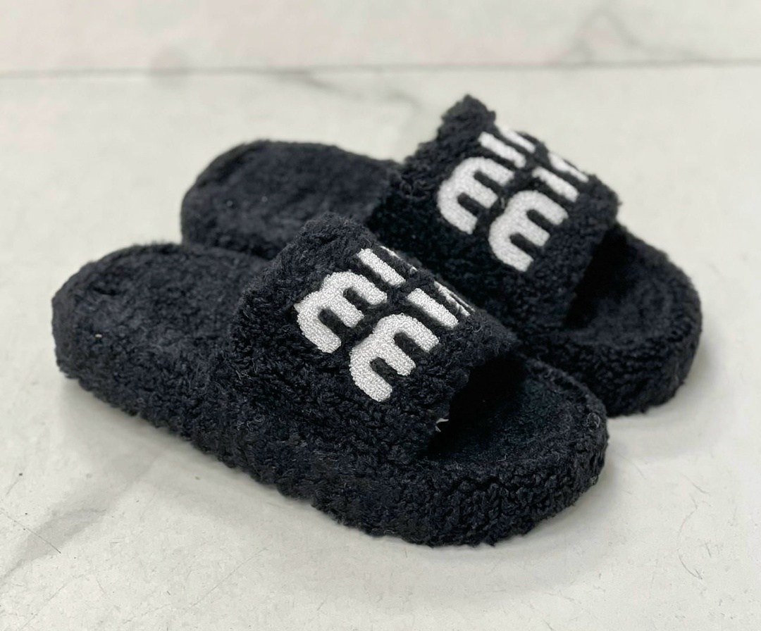 ,тапочки женские,тапочки модные,тапки женские,домашние тапочки