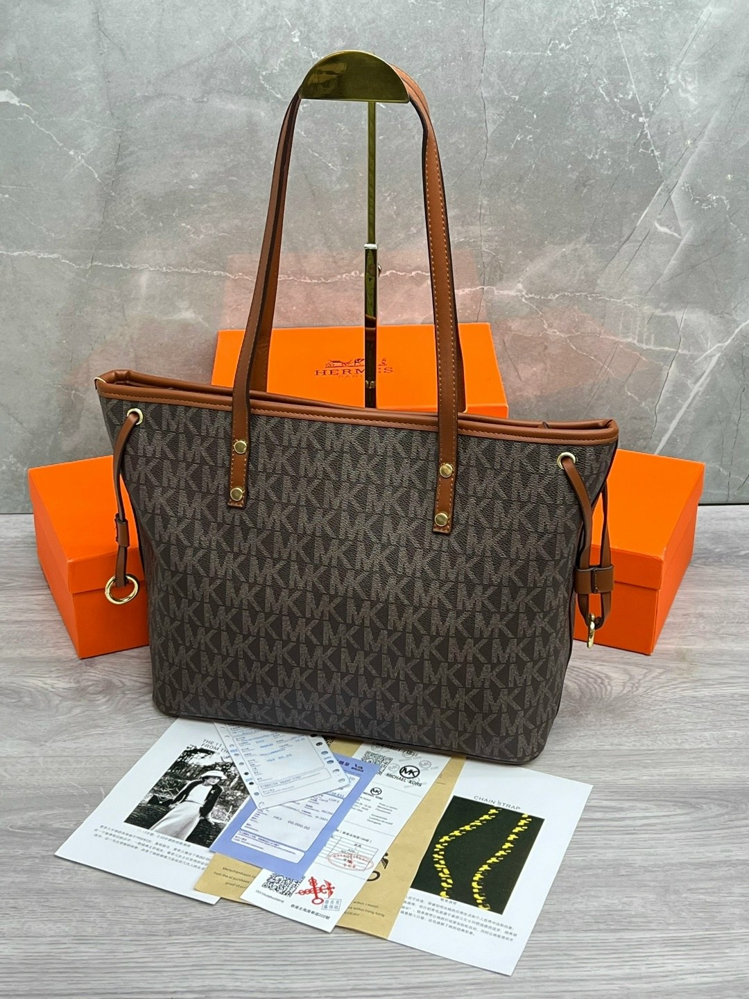 женская cумка michael kors,сумка michael kors,сумка michael kors оригинал,сумка шоппер michael kors,сумка тоут michael kors