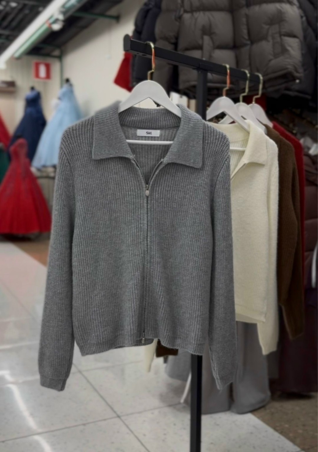 модные свитера,свитер трикотажный,модный женский свитер,женский свитер,вязаные свитера