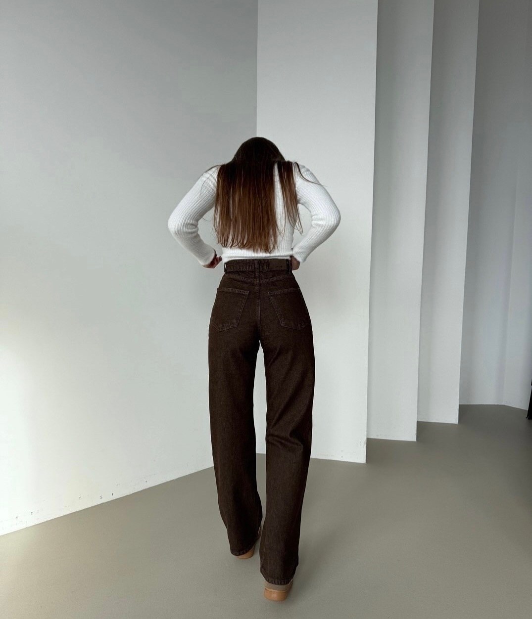 брюки джинсы,коричневые джинсы,прямые джинсы,коричневые брюки,коричневые джинсы женские