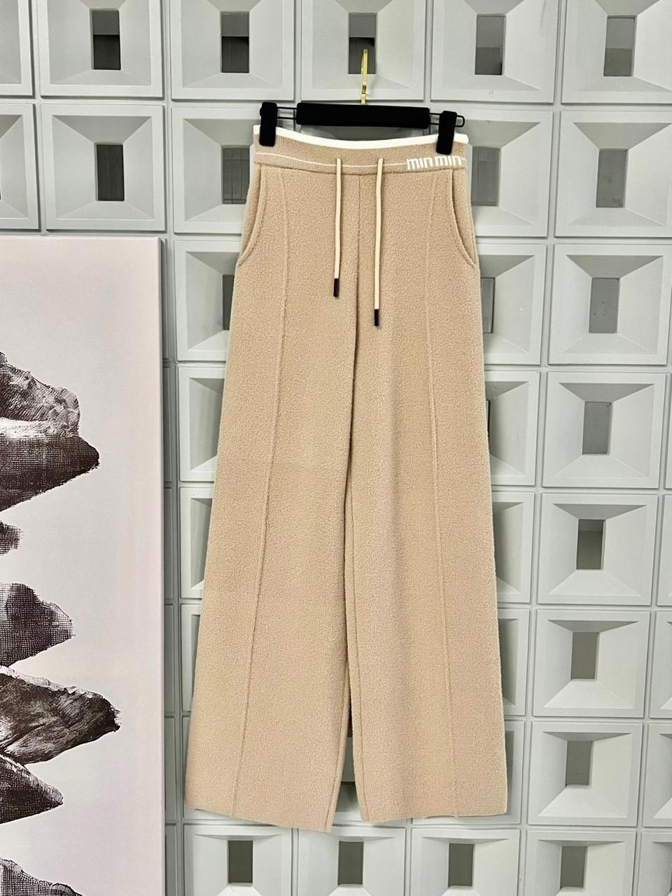 вязаные брюки,брюки трикотажные палаццо,брюки трикотажные,костюм бежевый,брюки комплект