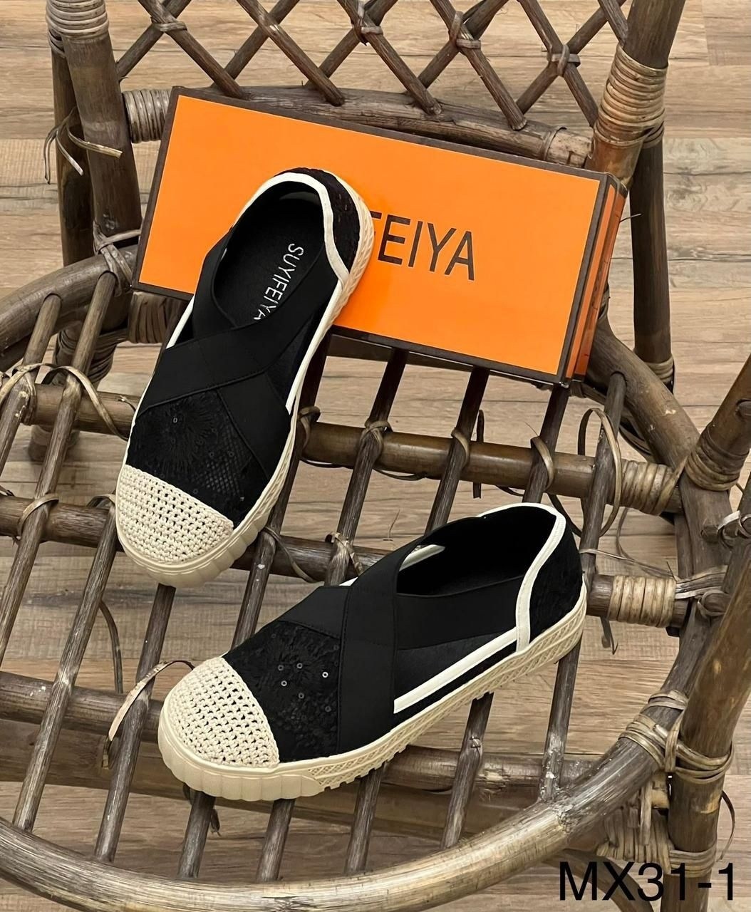 ,женская ,женские слипоны,обуви,слипоны