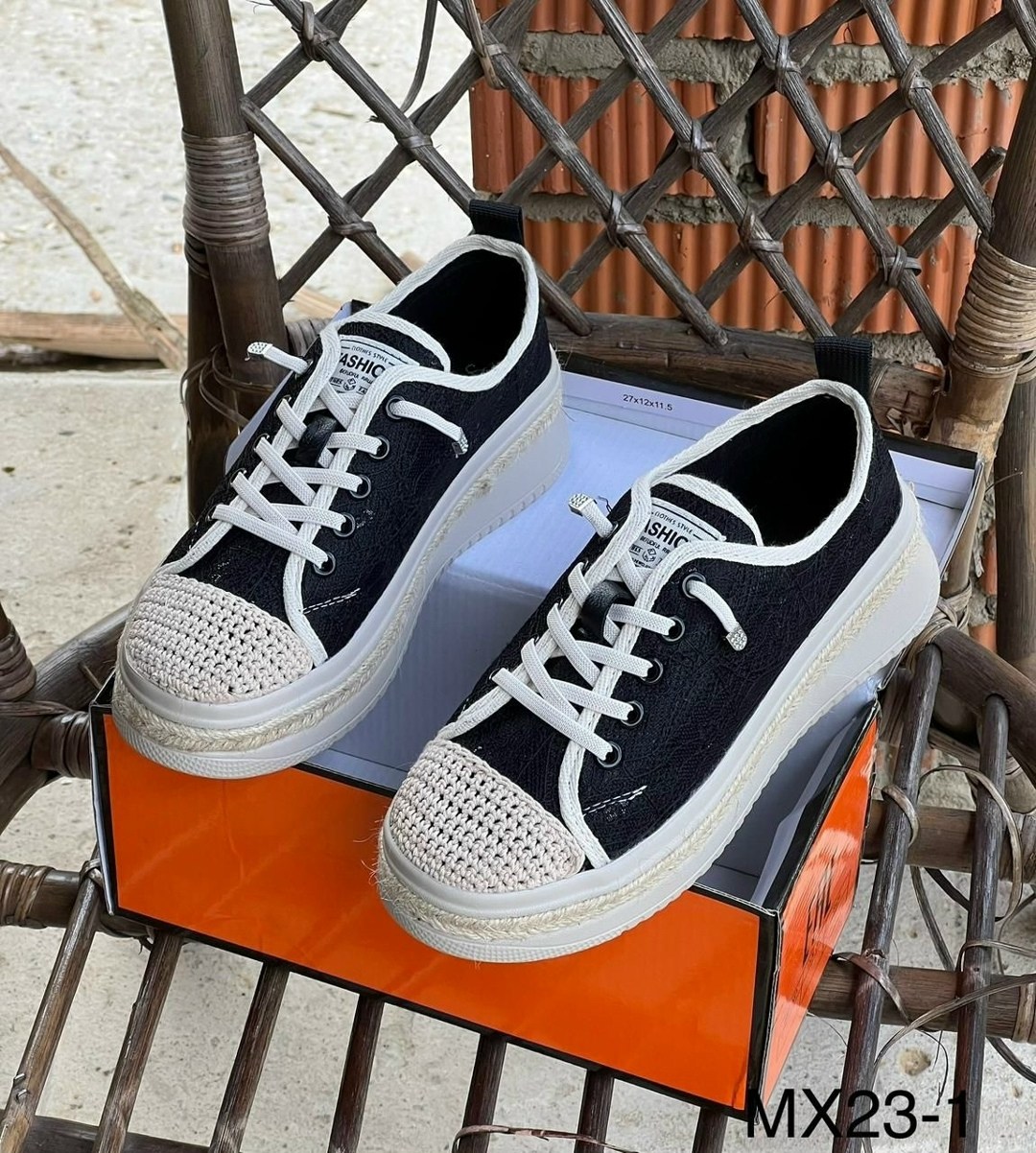 ,женская ,женские слипоны,обуви,слипоны