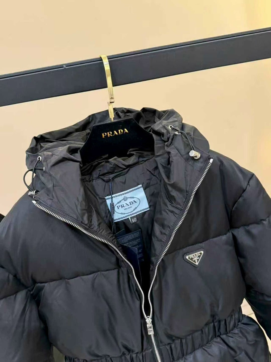 пуховик prada женский,пуховик prada,куртка пуховик,пуховик прада,куртка prada