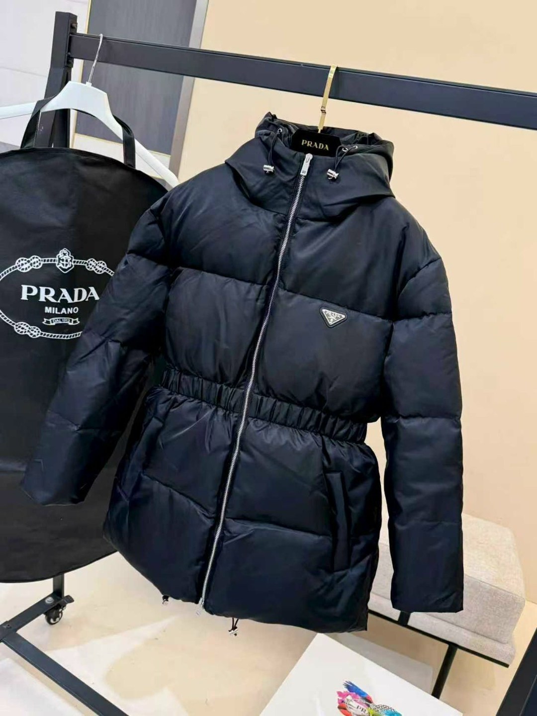 пуховик prada женский,пуховик prada,куртка пуховик,пуховик прада,куртка prada