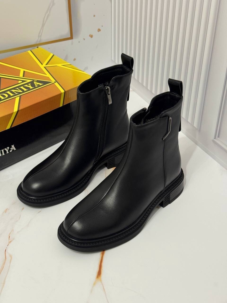 ботинки женские,,женская ,полусапоги,ботильоны женские