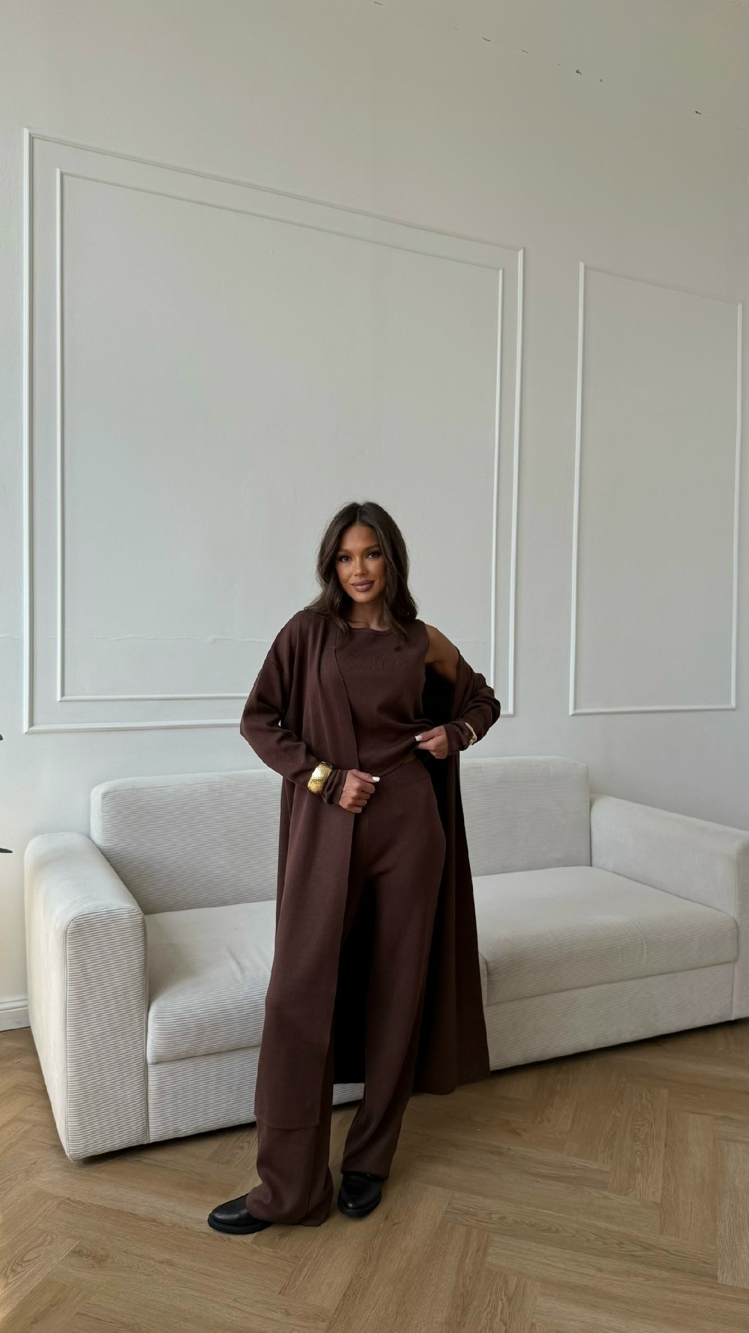 костюм стильный,костюм с завязками,костюм с кардиганом,костюм с поясом,костюм желтый