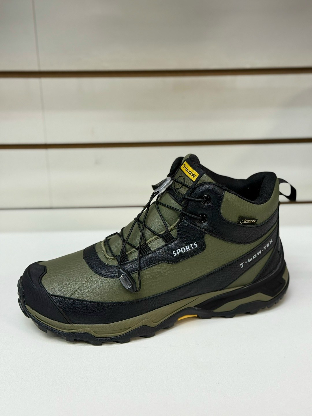 кроссовки зимние salomon,кроссовки,треккинговые ботинки,зимние кроссовки,кроссовки соломон