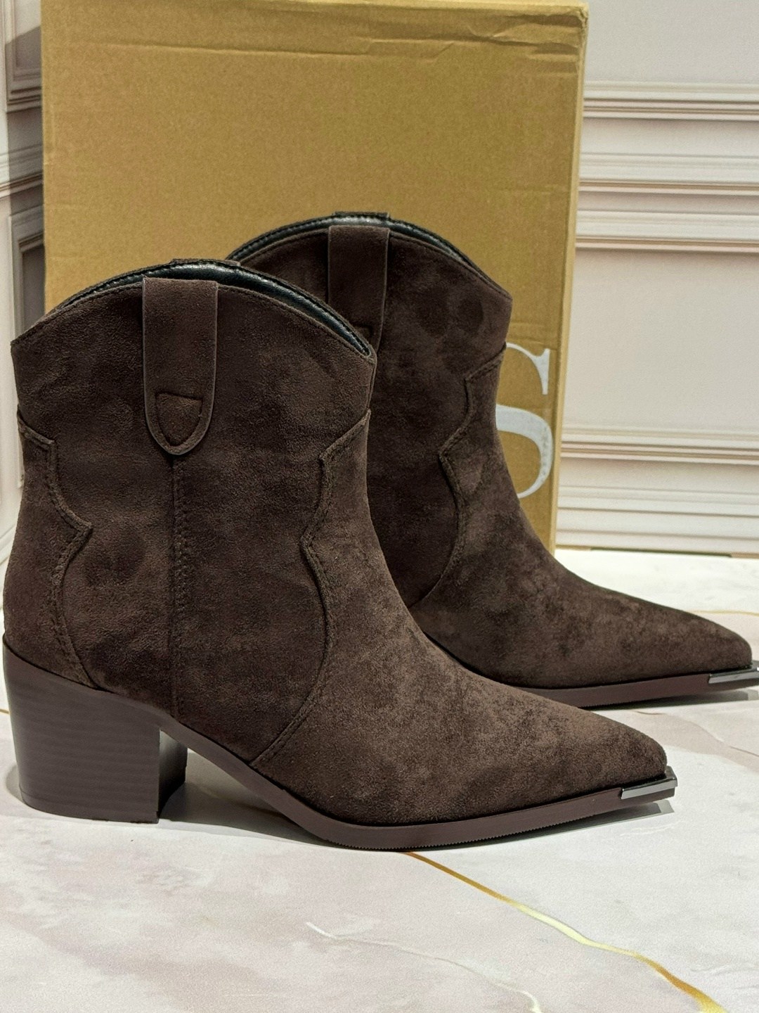 ,замшевые казаки,полусапоги,замшевые ботильоны,сапоги казаки