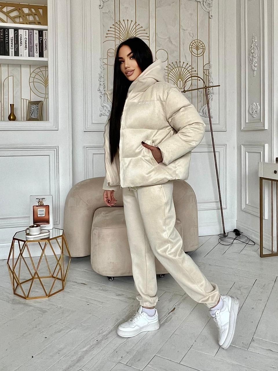 стильные куртки,стильные пуховики,модная куртка,костюм бежевый,демисезонная куртка