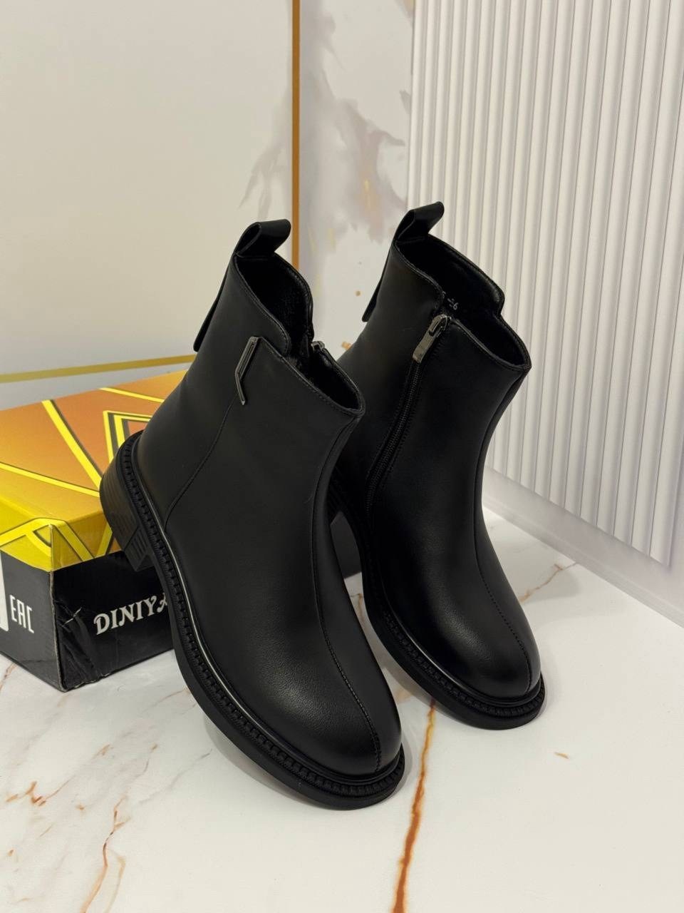 ботинки женские,,женская ,полусапоги,ботильоны женские