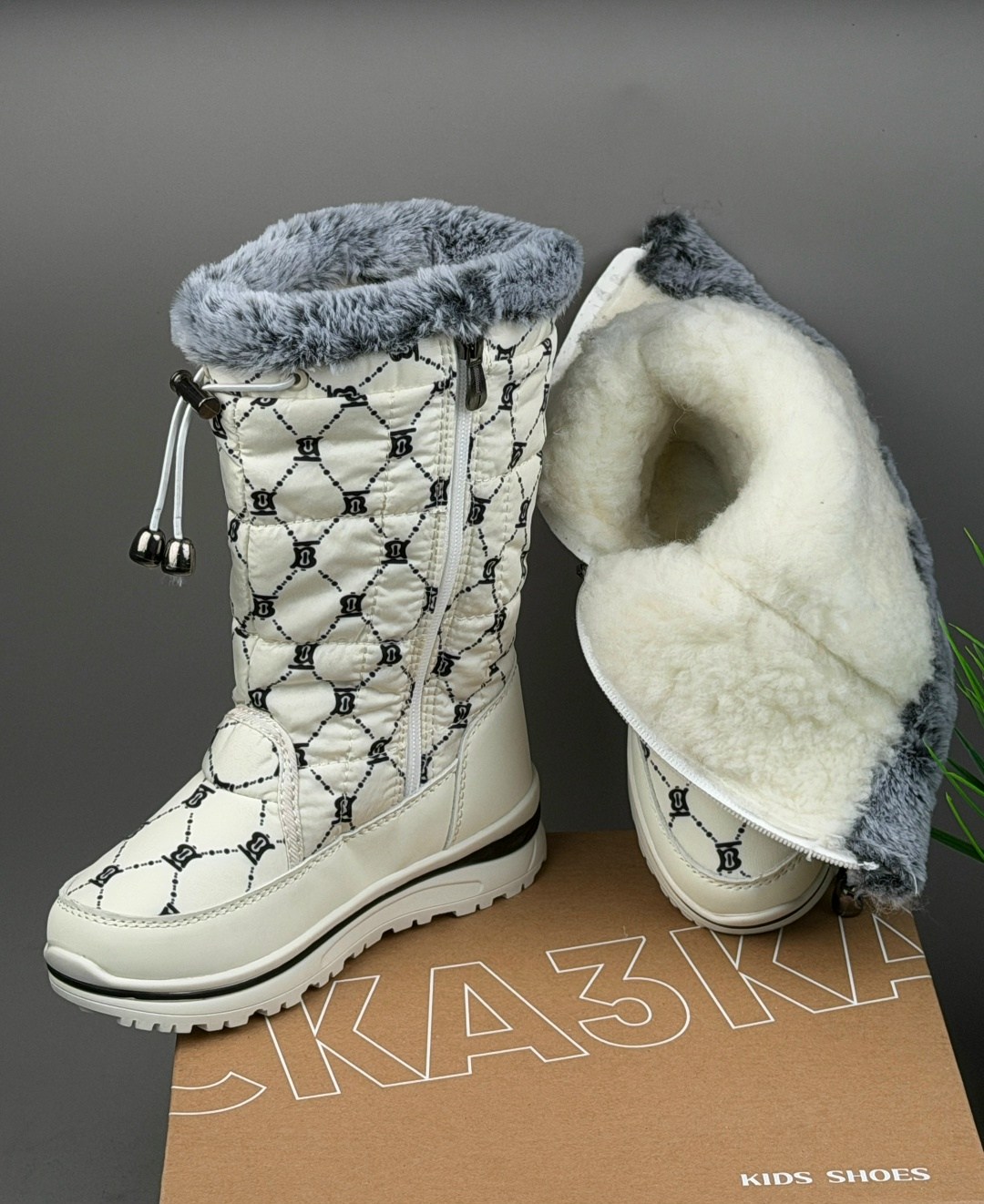 дутыши луи виттон,,модные дутики,дутыши луи виттон кроссовки,женские дутики