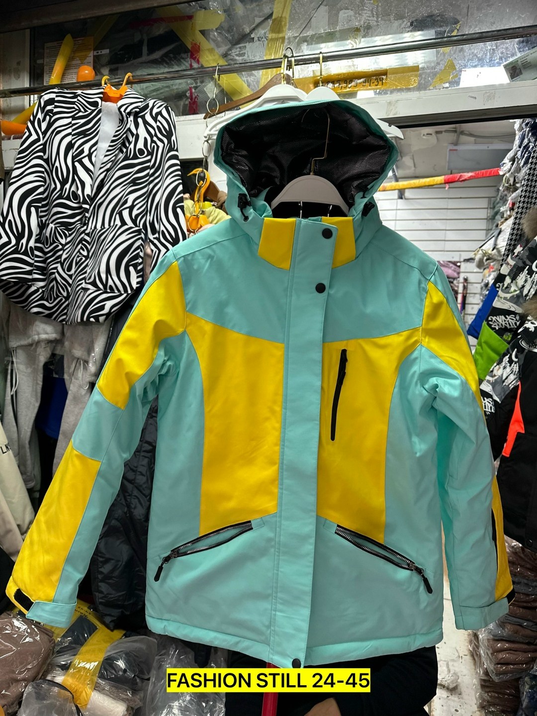 костюм горнолыжный женский,костюмы горнолыжные,женский зимний костюм,лыжный костюм женский,костюм женский теплый