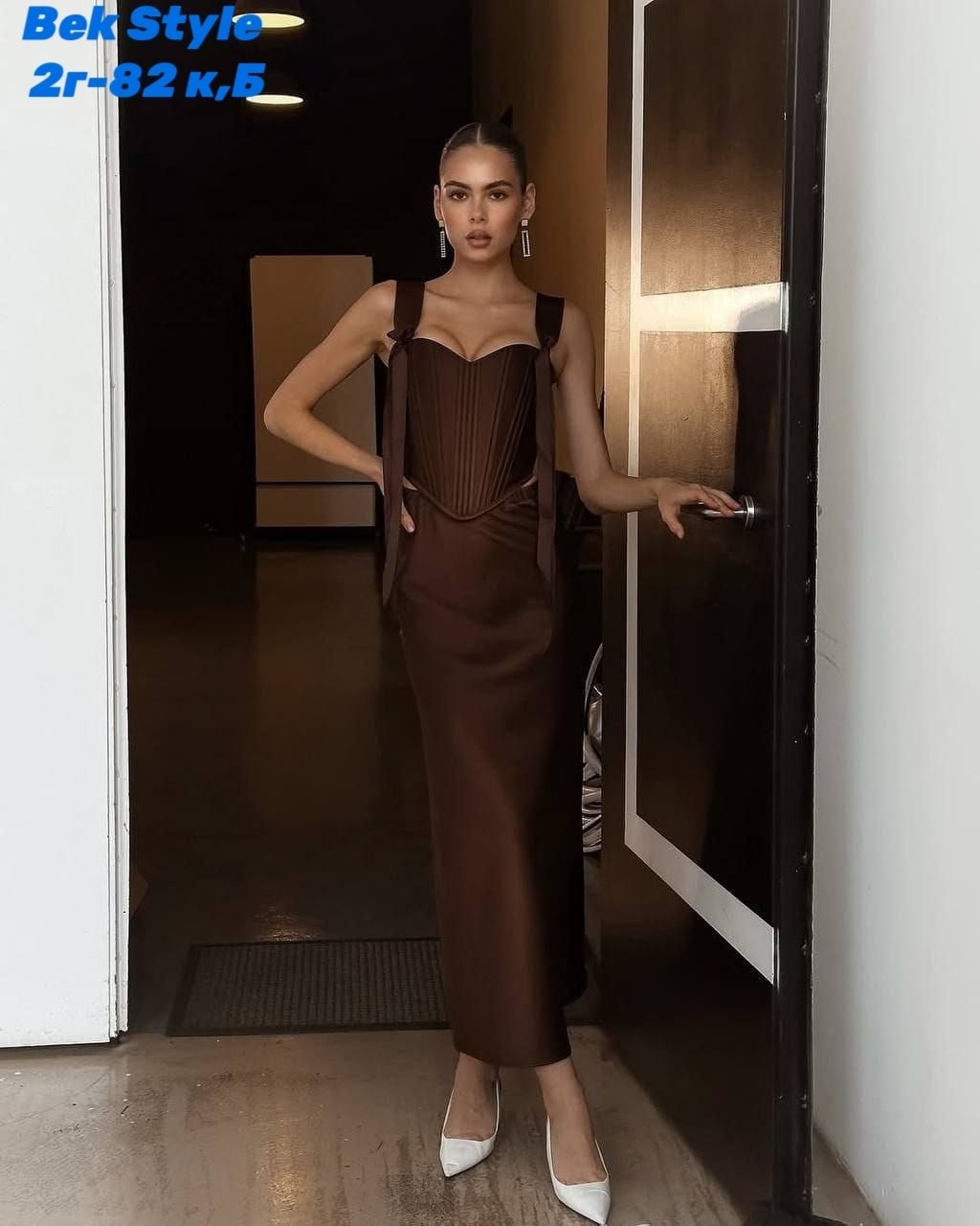 девушка,шикарное платье,платье идеальное,красивая блондинка,стильное платье