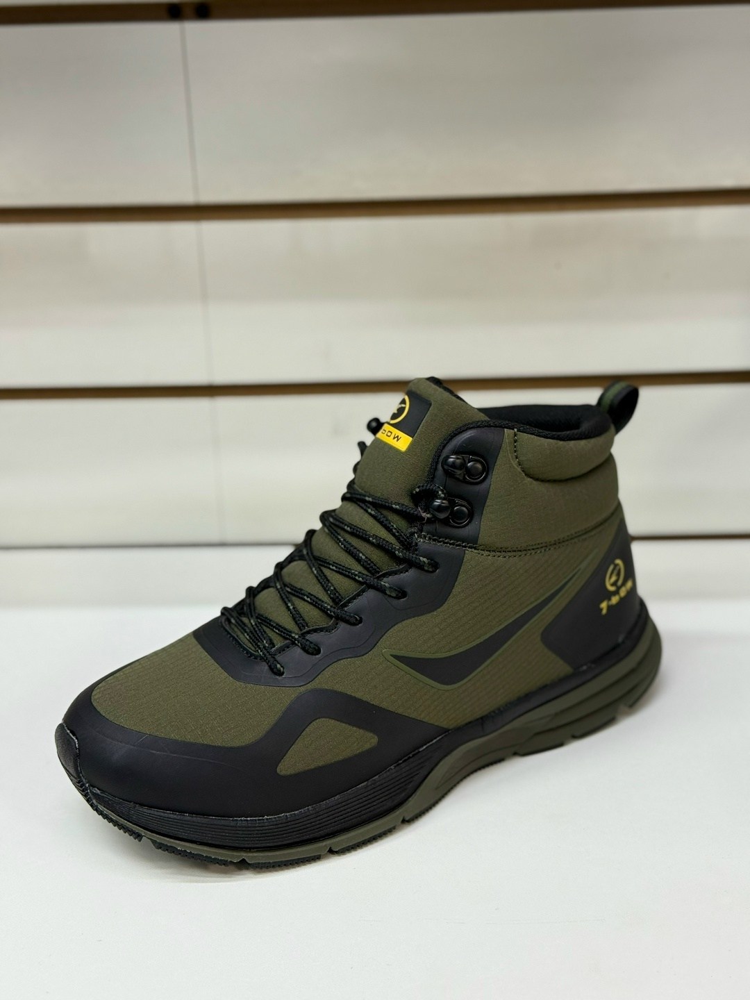 кроссовки,зимние кроссовки nike,кроссовки зимнее,мужская  кроссовки,мужские кроссовки