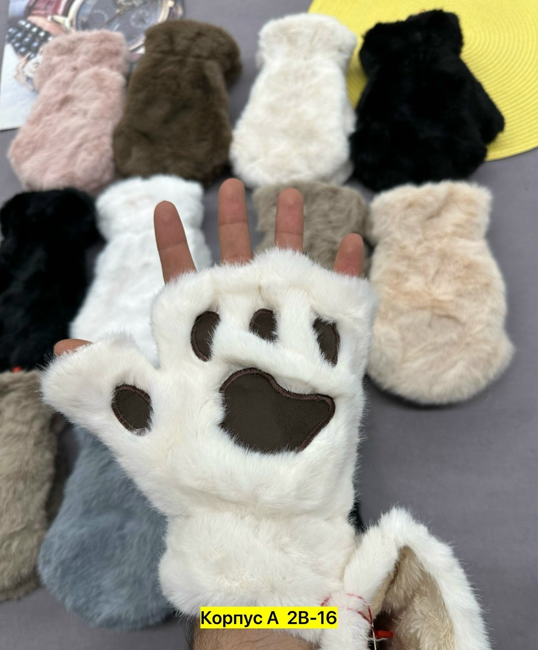 варежки и перчатки,варежки женские,варежки меховые,меховые перчатки,перчатки варежки женские