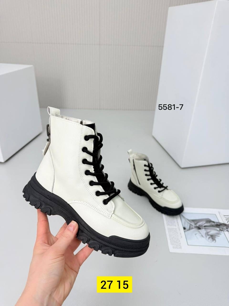 ,женские ботинки,ботинки модные,обуви,ботинка