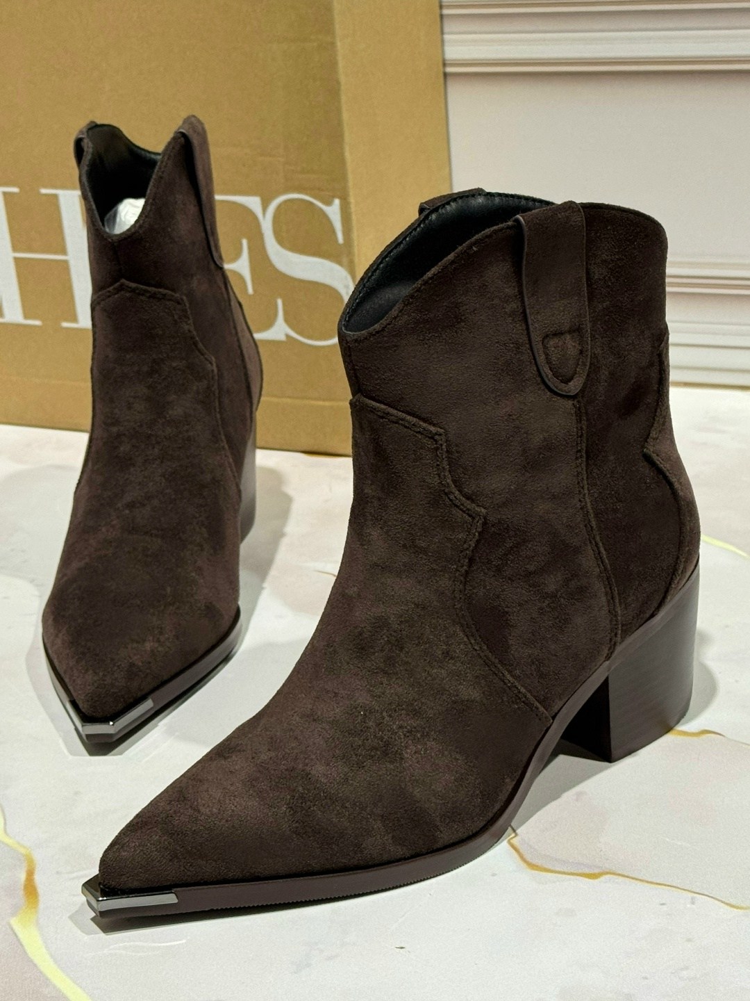 ,замшевые казаки,полусапоги,замшевые ботильоны,сапоги казаки