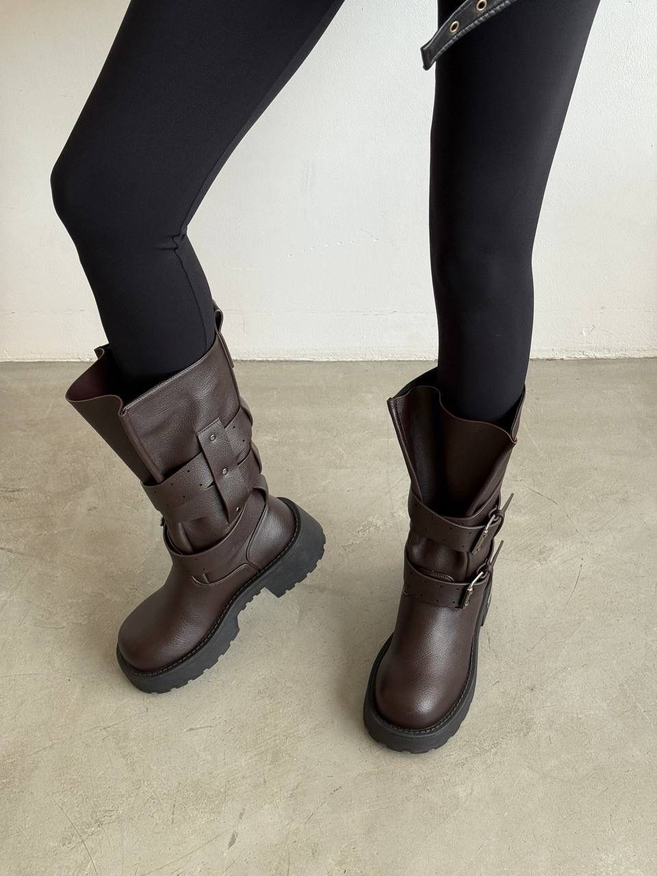 ,сапоги модные,женские сапоги,женская ,модные ботинки