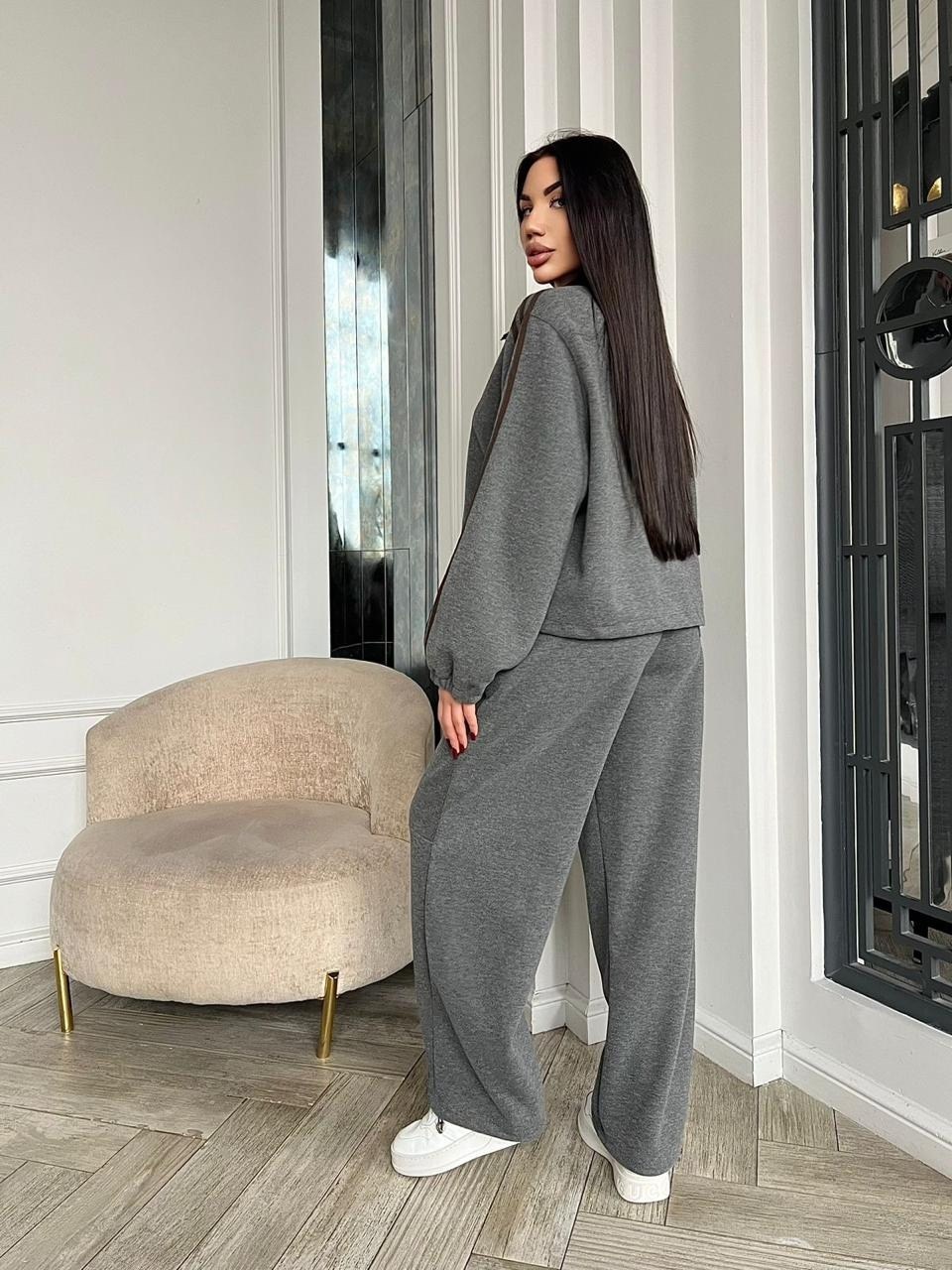 костюмы женские,стильные костюмы,трикотажные костюмы,спортивные костюмы женские,костюмы спортивные