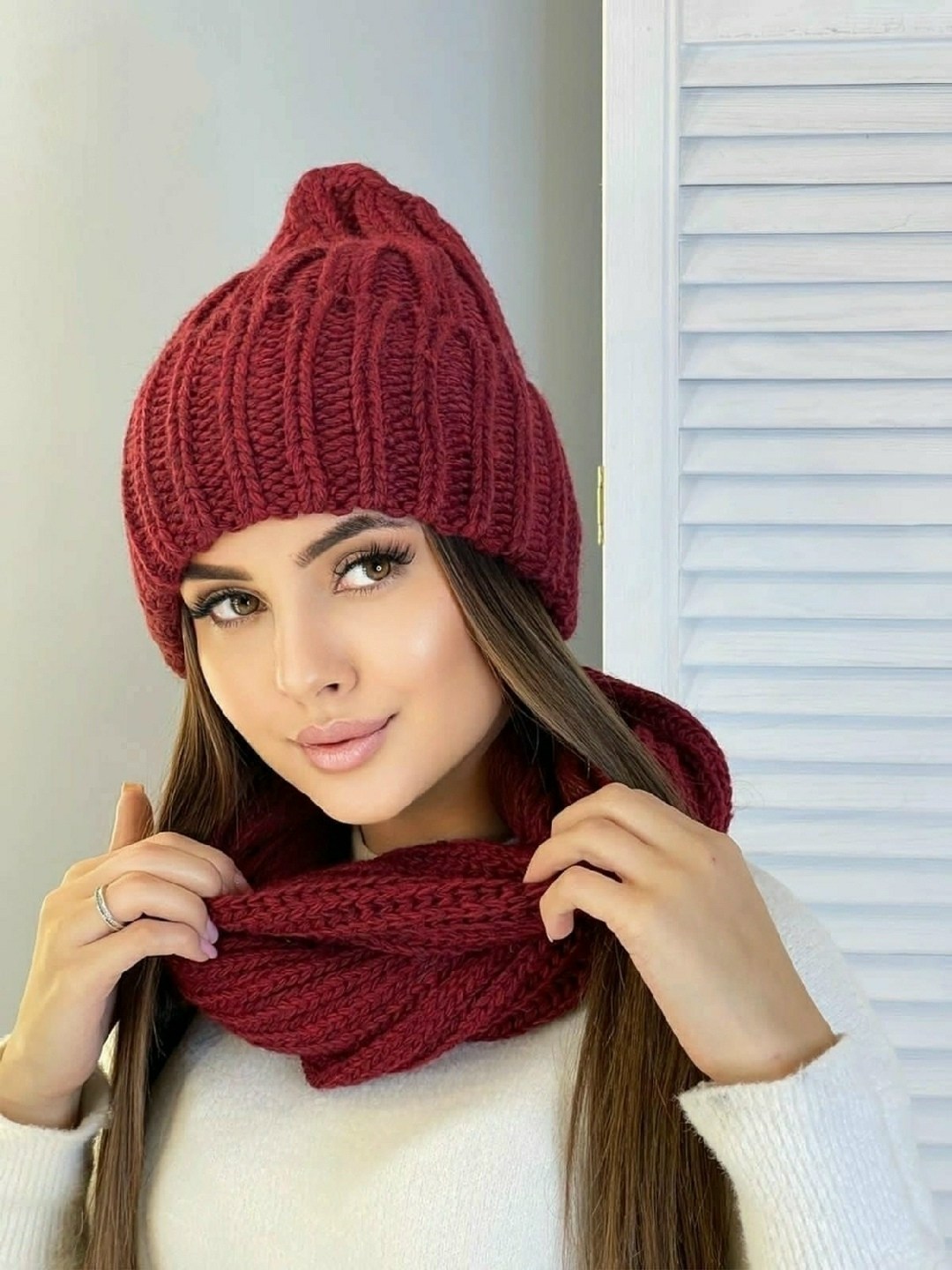 шапка снуд,женская вязаная шапка,комплект шапки,комплект шапка и снуд зимний вязаный,женский вязаный комплект