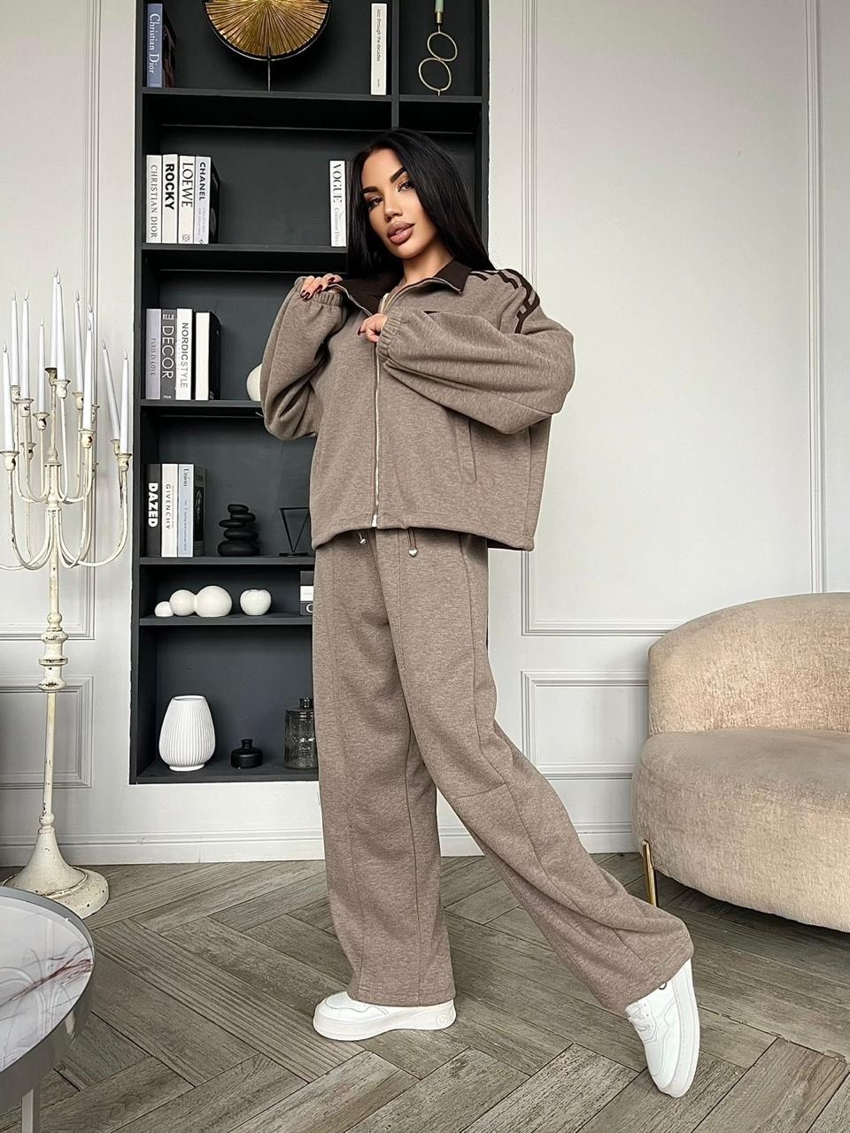 костюмы женские,стильные костюмы,трикотажные костюмы,спортивные костюмы женские,костюмы спортивные