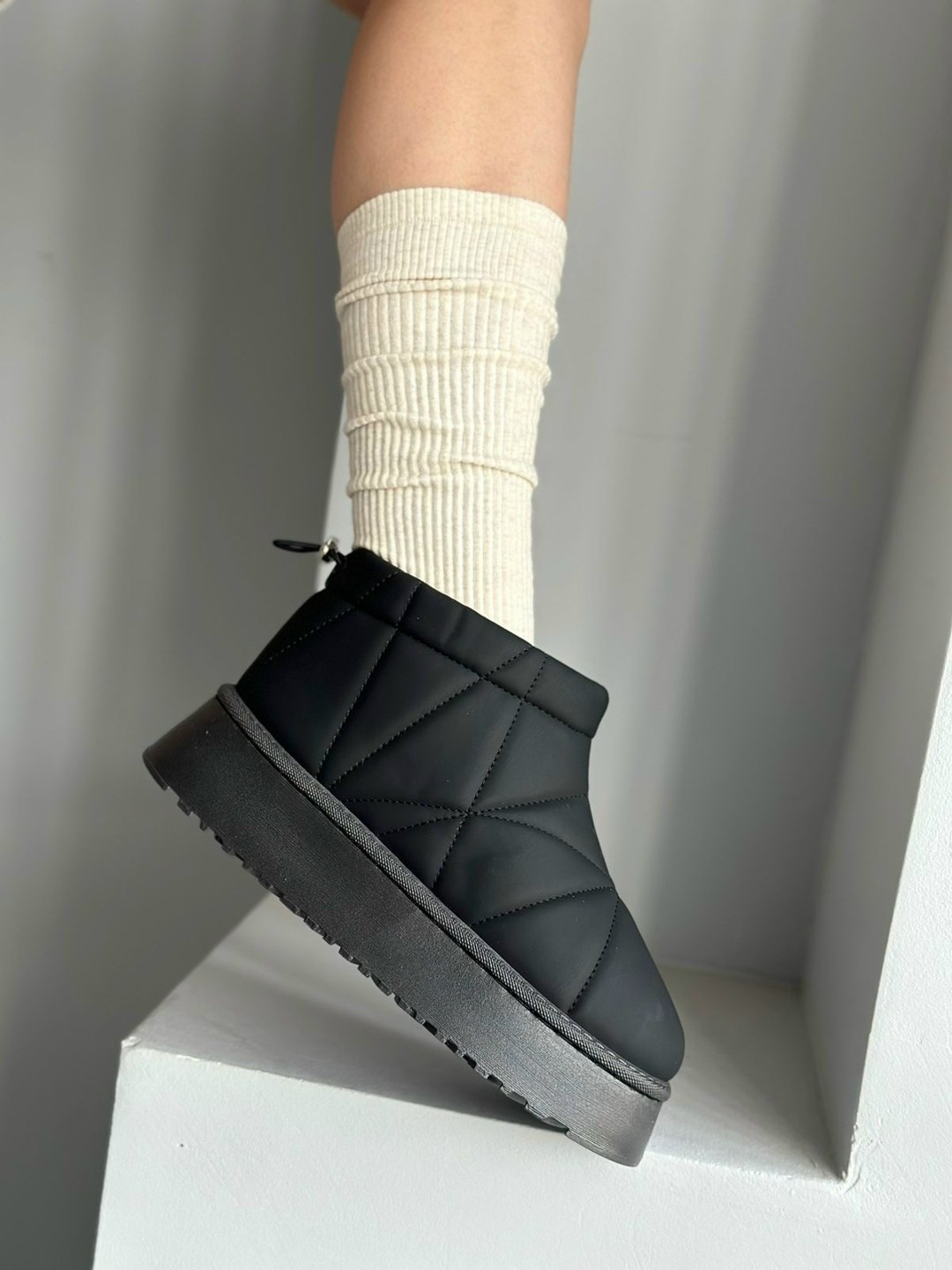 угги дутики женские короткие на высокой платформе,обувь,дутики женские короткие,угги женские,угги зимние короткие на толстой подошве