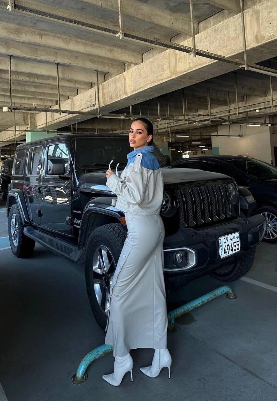 укороченная куртка,короткая куртка,женская куртка,куртка кож,куртка