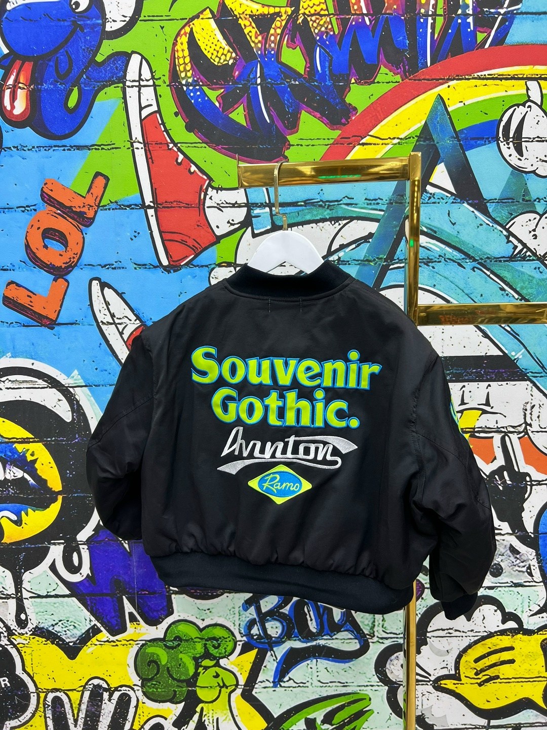 куртка бомбер,куртка,бомбер мужская куртка,уличная куртка