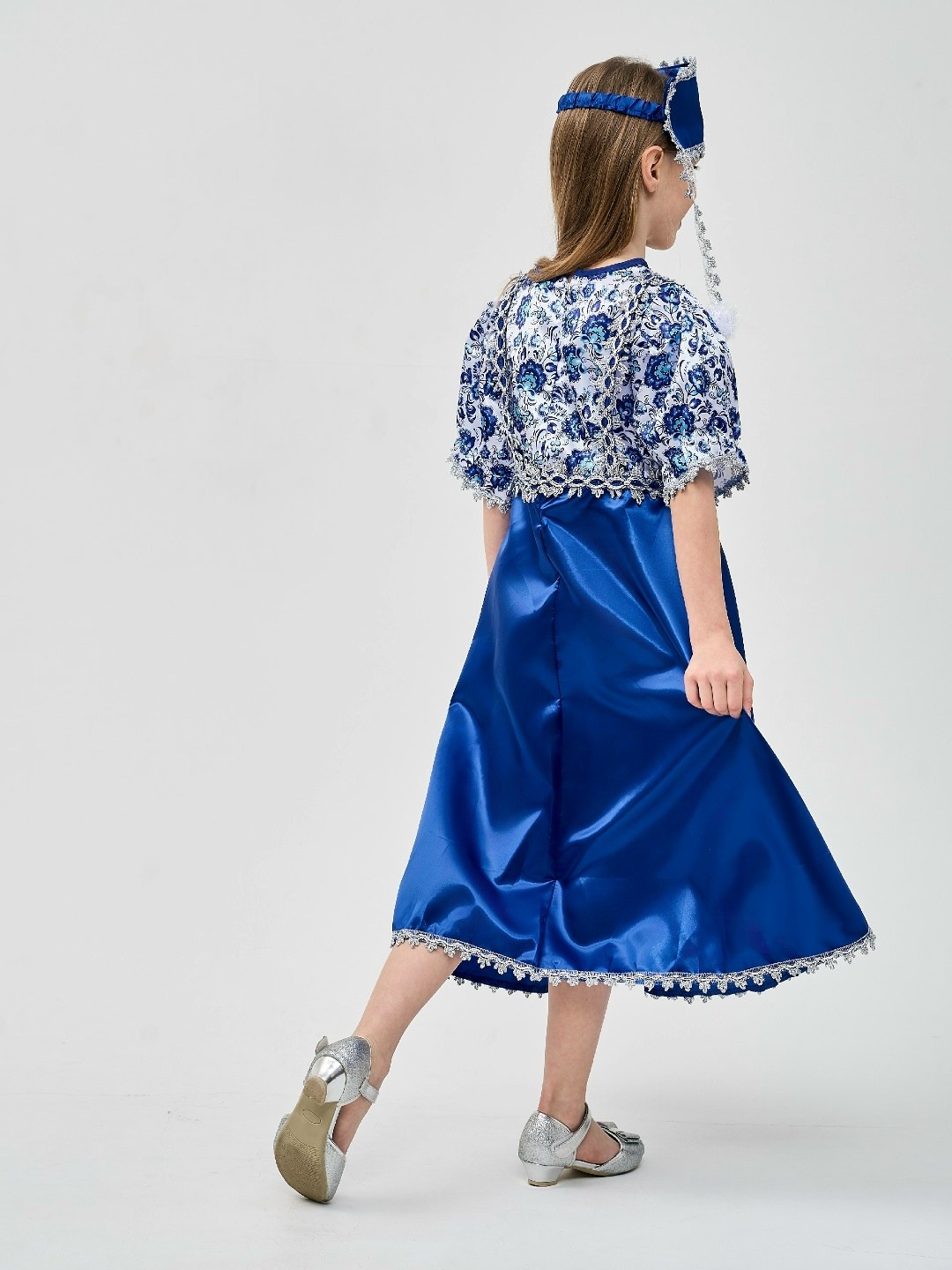 костюм гжель для девочки,снегурочка гжель батик костюм,костюмы снегурочки,костюм гжель,костюм русский народный для девочки