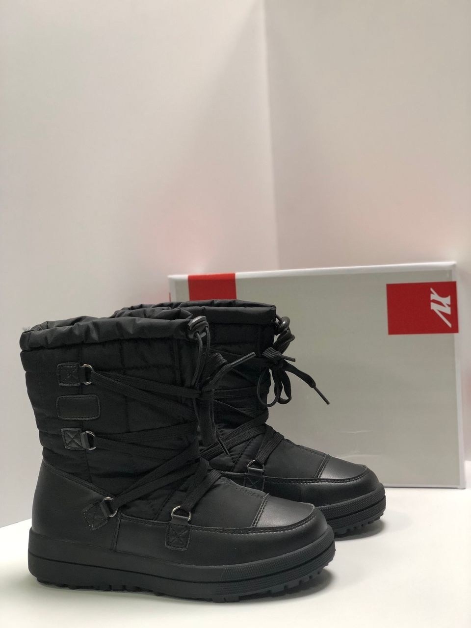 ,дутики женские,moon boots moncler,зимние женские дутики,сапоги дутики