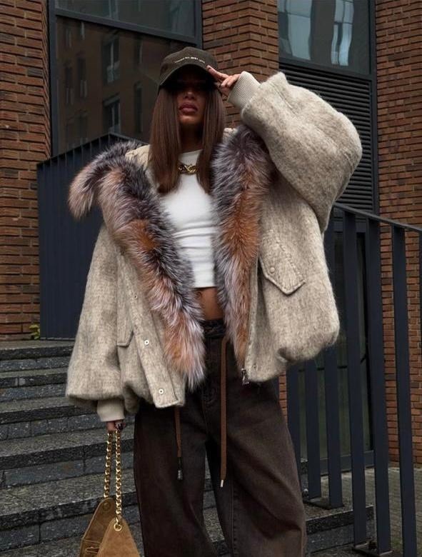 меховая куртка,модная куртка,пальто с мехом,пуховик пальто,куртка с капюшоном