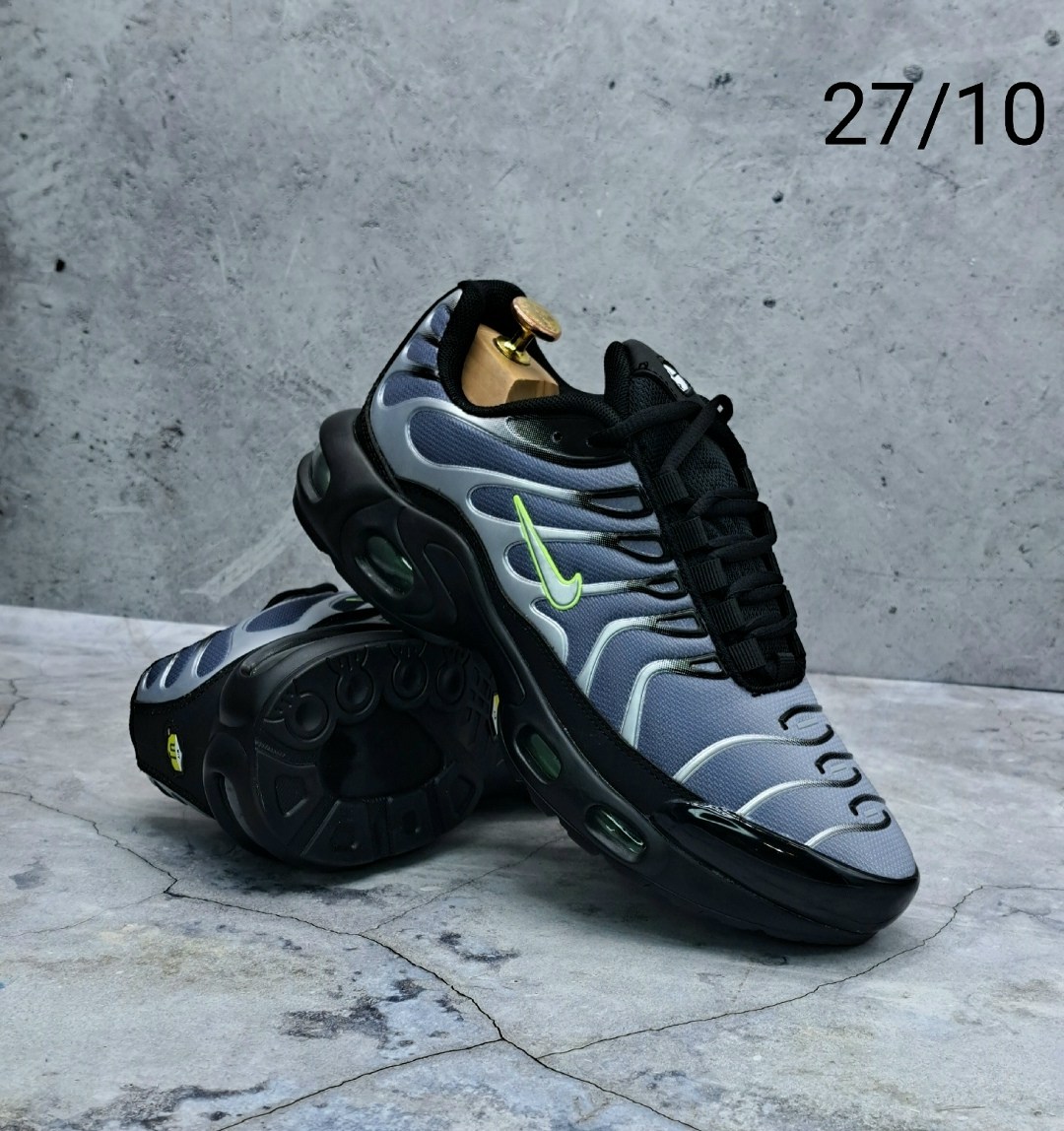 кроссовки nike air max plus tn,кроссовки,кроссовки nike air max plus,nike air max plus tn,nike air max plus tn black