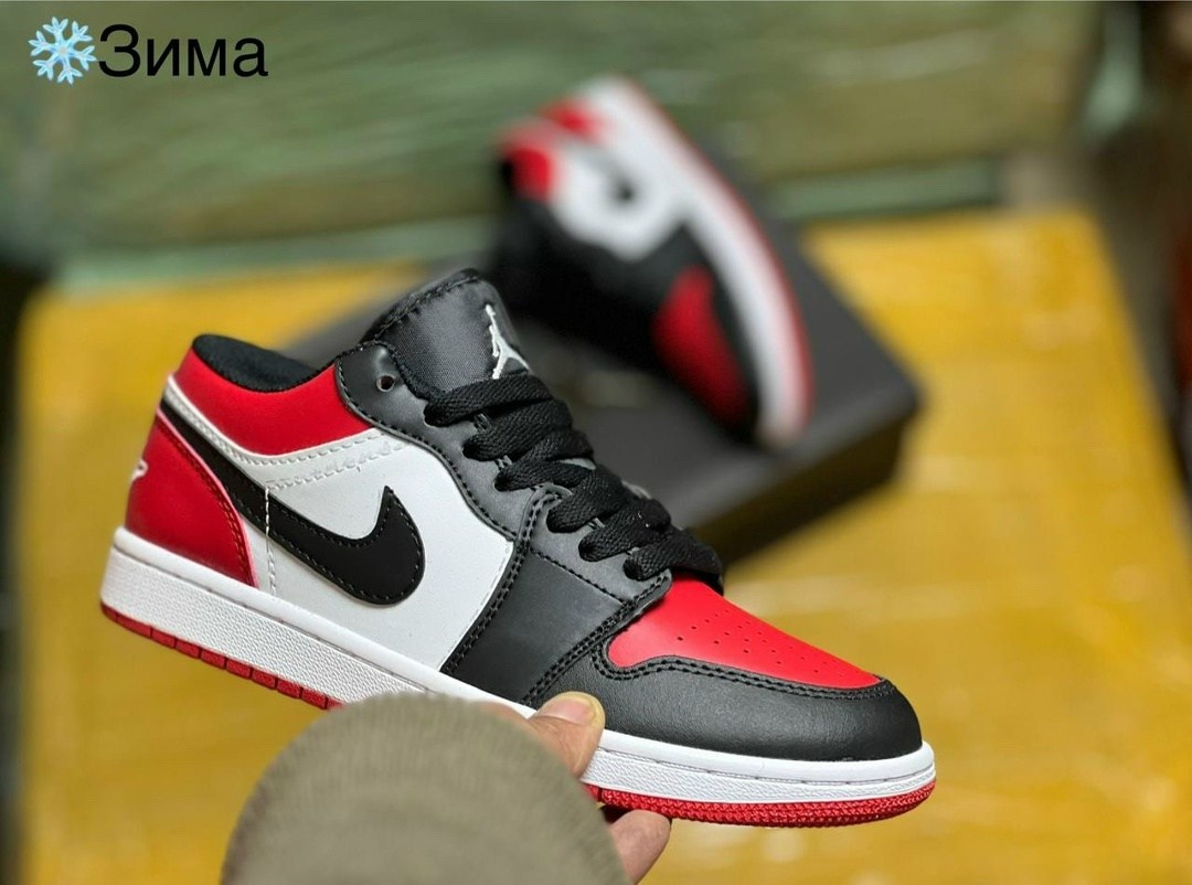 nike air jordan 1 low,мужские кроссовки nike air jordan 1 retro high,air jordan 1 low bred toe,кроссовки nike air jordan 1 low,nike air jordan 1