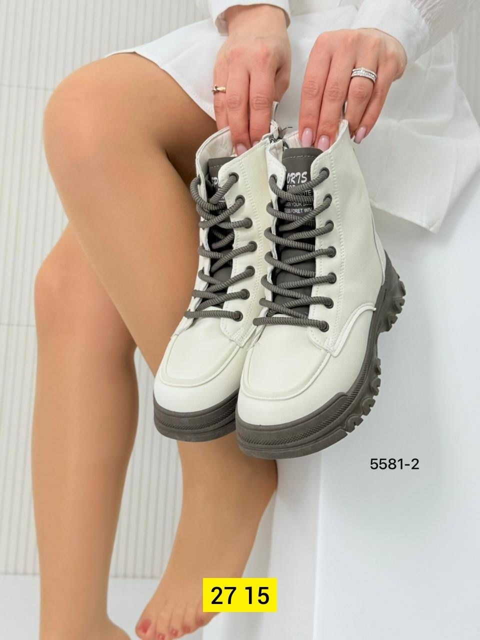 ,женские ботинки,ботинки модные,обуви,ботинка