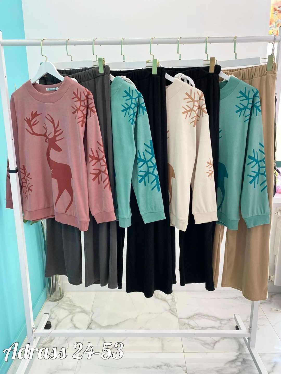 комплект одежды,комплект одежды женские,комплект женских,женские костюмы,трикотажные костюмы