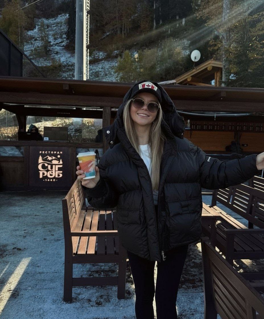 модная куртка,зимние куртки,теплая куртка,модная оранжевая куртка,оранжевый пуховик