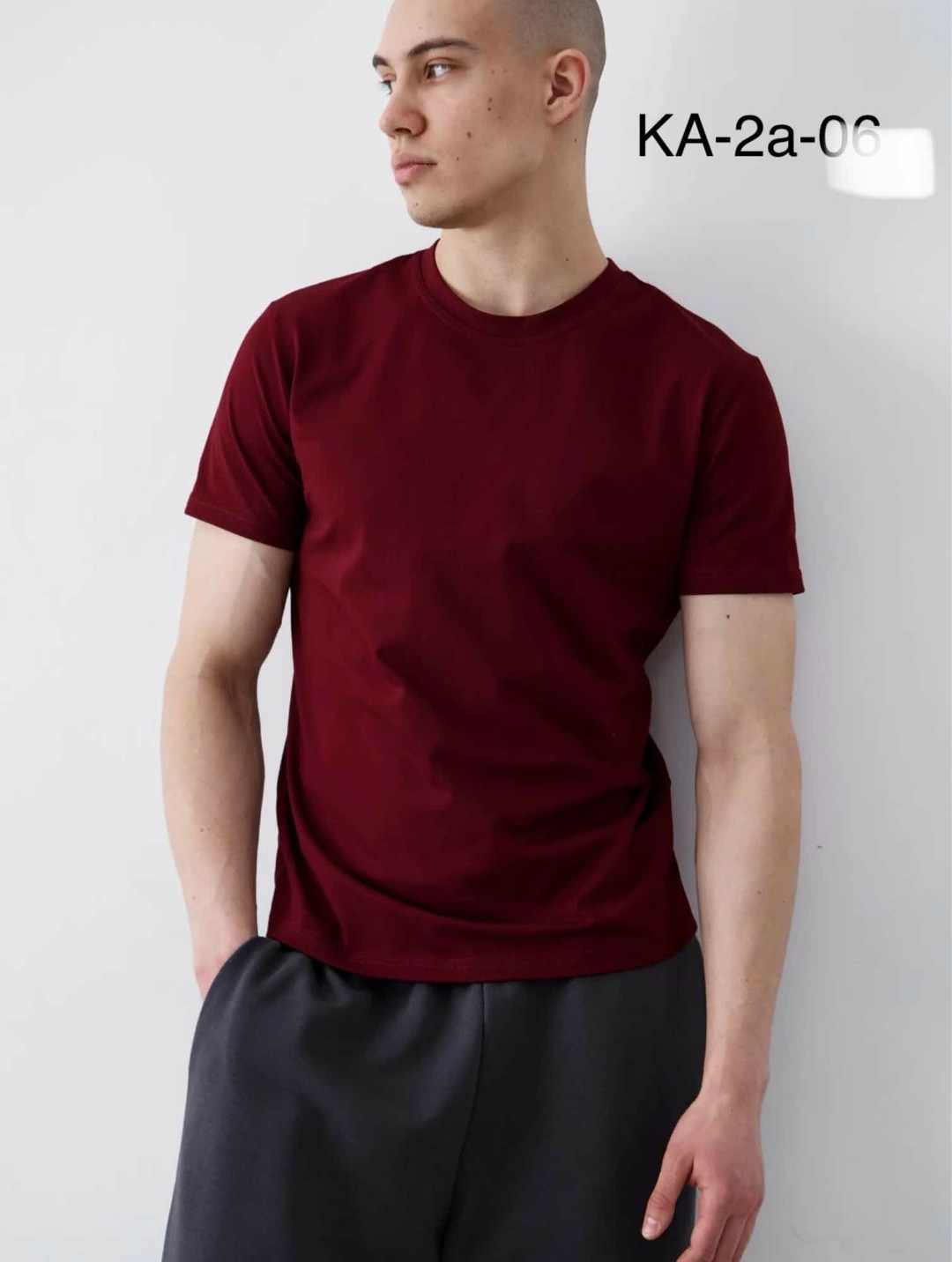 мужская футболка,футболка мужская бордовая,бордовая футболка,футболка однотонная мужская,базовая футболка