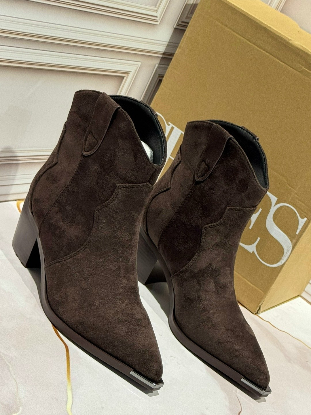 ,замшевые казаки,полусапоги,замшевые ботильоны,сапоги казаки